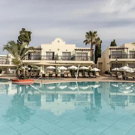 Louis Paphos Breeze Hotel