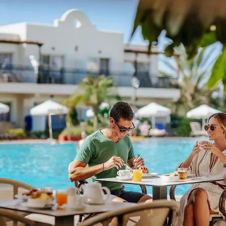 Louis Paphos Breeze 4* Χλώρακα