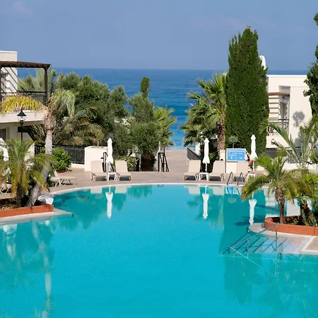 Louis Paphos Breeze