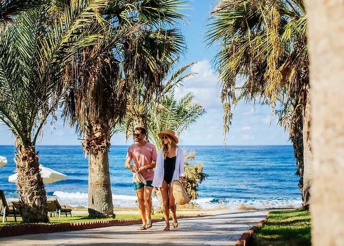 Louis Paphos Breeze 4*