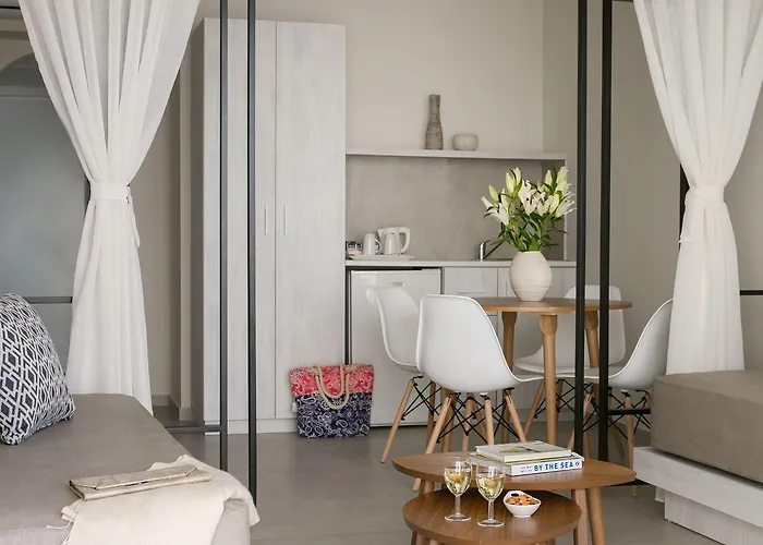 Louis Paphos Breeze Отель Хлоракас