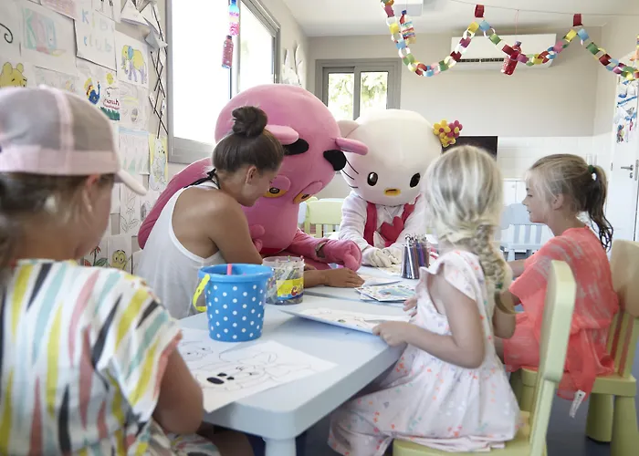 Отель Louis Paphos Breeze 4*