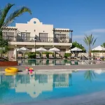 Louis Paphos Breeze Hotel 4*