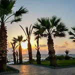 Louis Paphos Breeze 4*