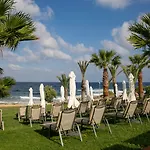 מלון Louis Paphos Breeze