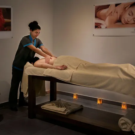 Louis Paphos Breeze Hotel