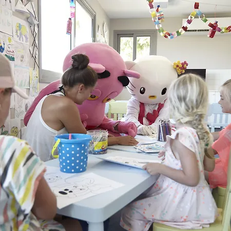 Hotel Louis Paphos Breeze 4*