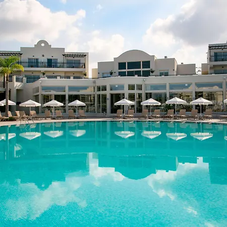 Hotel Louis Paphos Breeze