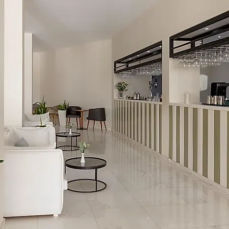 Louis Paphos Breeze 4* Klorakas