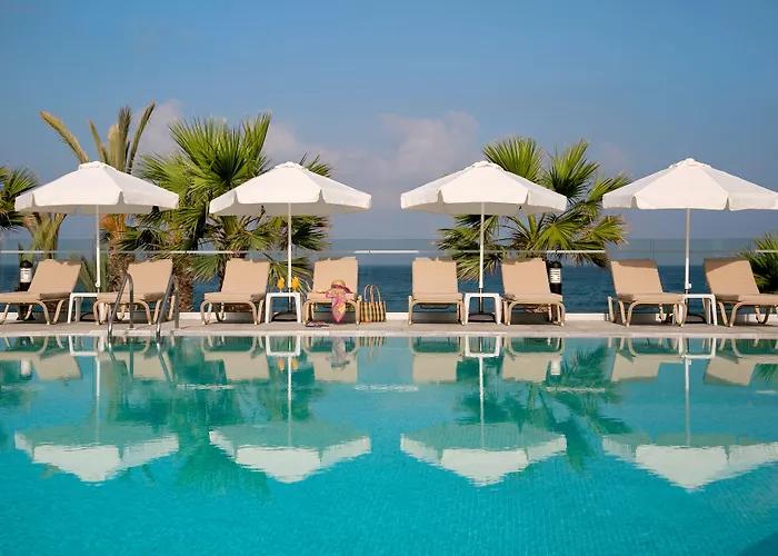 Hotel Louis Paphos Breeze