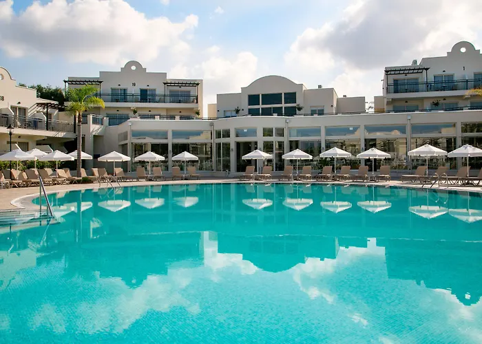 Hotel Louis Paphos Breeze